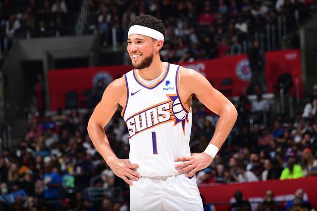 李晓旭19分辽宁6人上双胜深圳 总分3-0进四强