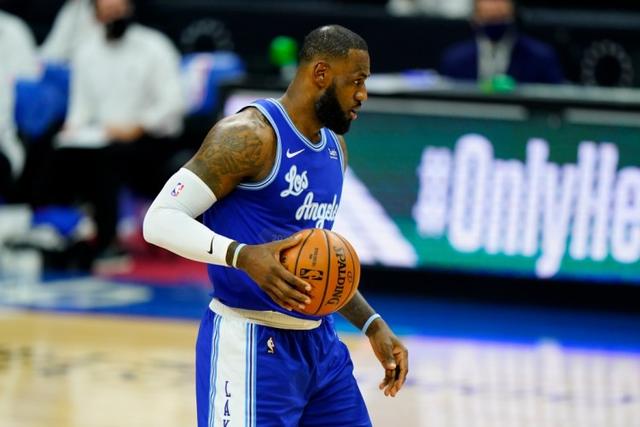 米勒32分黄蜂克魔术止连败 雷霆负步行者3连败